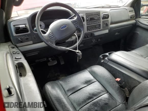 ✅ 2007 Ford F-250 XL • VIN: 1FTSX21P47EA09387 • Lot: 59306775. Wystawiony na Copart z przebiegiem 134 702 mil. Bezpłatny archiwum sprzedaży aukcyjnych z USA i szczegółowy raport historii pojazdu na DreamBid. Zdjęcie 8.