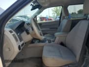 ✅ 2011 Ford Escape Hybrid • VIN: 1FMCU5K33BKC25358 • Лот: 70776424. Опубликован ранее на Copart с пробегом 167 562 миль. Бесплатный доступ к архиву аукционных продаж из США и подробный отчёт об истории автомобиля на DreamBid. Изображение 7.