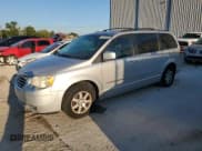 ✅ 2010 Chrysler Town & Country Touring Plus • VIN: 2A4RR8D1XAR496098 • Lot: 83935055. Wystawiony na Copart z przebiegiem 137 826 mil. Bezpłatny archiwum sprzedaży aukcyjnych z USA i szczegółowy raport historii pojazdu na DreamBid. Zdjęcie 1.