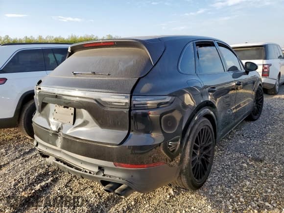 ✅ 2023 Porsche Cayenne S • VIN: WP1AB2AY6PDA14842 • Lot: 85879095. Wystawiony na Copart z przebiegiem Nie podano. Bezpłatny archiwum sprzedaży aukcyjnych z USA i szczegółowy raport historii pojazdu na DreamBid. Zdjęcie 3.