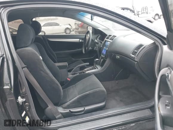 ✅ 2006 Honda Accord EX • VIN: 1HGCM72756A013254 • Lot: 43704110. Listed on IAAI with 123,272 mi. Free auction sales archive from the USA and detailed vehicle history report at DreamBid. Image 5.