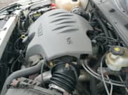 ✅ 2004 Pontiac Bonneville SLE • VIN: 1G2HY52K54U215710 • Lot: 41497635. Wystawiony na IAAI z przebiegiem 123 343 mil. Bezpłatny archiwum sprzedaży aukcyjnych z USA i szczegółowy raport historii pojazdu na DreamBid. Zdjęcie 13.