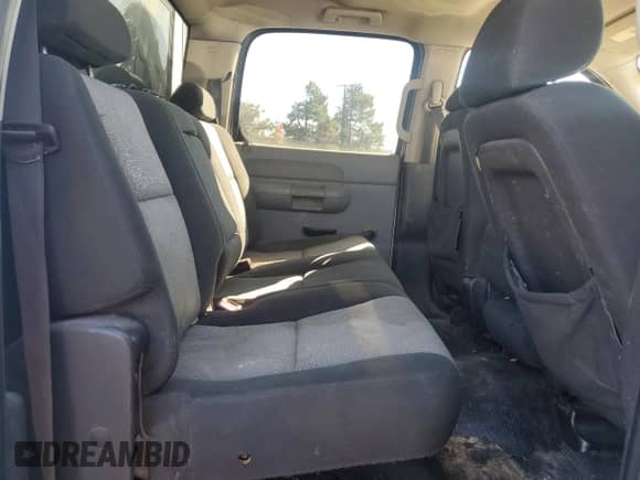 2008 Chevrolet Silverado 3500HD SRW LTZ z VIN 1GCHK33678F180956, wystawiony jako Copart lot #49663765 z przebiegiem 292 375 mil mil oraz Szkoda całkowita • Salvage title. Historia ofert i sprzedaży dostępna na DreamBid. Obrazek 10.