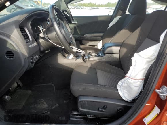 ✅ 2020 Dodge Charger SXT • VIN: 2C3CDXJG1LH233363 • Lot: 81653895. Listed on Copart with 39,665 mi. Free auction sales archive from the USA and detailed vehicle history report at DreamBid. Image 7.