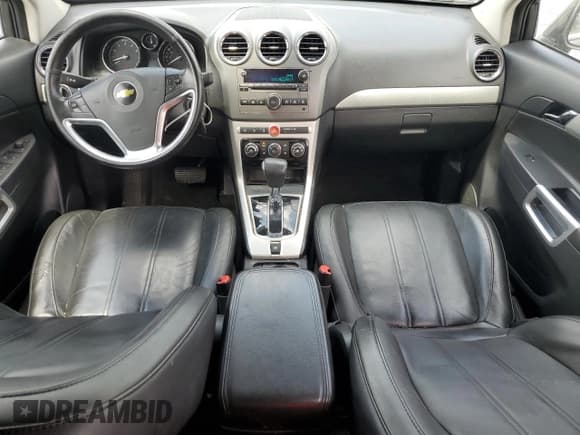 ✅ 2012 Chevrolet Captiva Sport LTZ • VIN: 3GNFL4E56CS547114 • Lot: 61761484. Wystawiony na Copart z przebiegiem 90 862 mil. Bezpłatny archiwum sprzedaży aukcyjnych z USA i szczegółowy raport historii pojazdu na DreamBid. Zdjęcie 8.