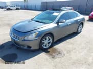 ✅ 2014 Nissan Maxima SV • VIN: 1N4AA5AP8EC440120 • Lot: 42789983. Wystawiony na IAAI z przebiegiem 139 913 mil. Bezpłatny archiwum sprzedaży aukcyjnych z USA i szczegółowy raport historii pojazdu na DreamBid. Zdjęcie 2.