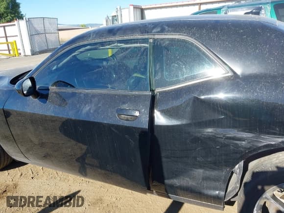 ✅ 2018 Dodge Challenger GT • VIN: 2C3CDZGG2JH112969 • Lot: 42755751. Listed on IAAI with 107,132 mi. Free auction sales archive from the USA and detailed vehicle history report at DreamBid. Image 13.