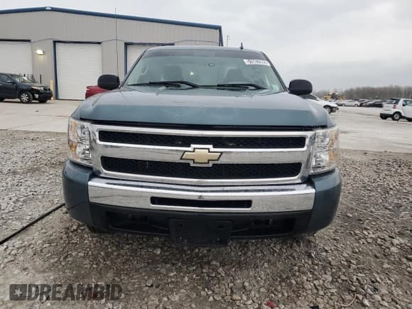 ✅ 2009 Chevrolet Silverado 1500 Work Truck • VIN: 1GCEC19X19Z123303 • Lot: 51607005. Wystawiony na Copart z przebiegiem 96 771 mil. Bezpłatny archiwum sprzedaży aukcyjnych z USA i szczegółowy raport historii pojazdu na DreamBid. Zdjęcie 5.