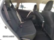 ✅ 2018 Toyota RAV4 LE • VIN: JTMZFREV2JJ180608 • Lot: 82286445. Wystawiony na Copart z przebiegiem 259 032 mil. Bezpłatny archiwum sprzedaży aukcyjnych z USA i szczegółowy raport historii pojazdu na DreamBid. Zdjęcie 11.