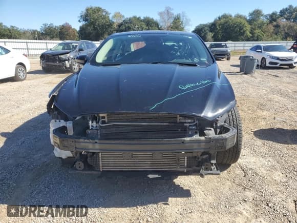 ✅ 2020 Ford Fusion SE • VIN: 3FA6P0T9XLR236519 • Lot: 86825215. Listed on Copart with 80,083 mi. Free auction sales archive from the USA and detailed vehicle history report at DreamBid. Image 5.