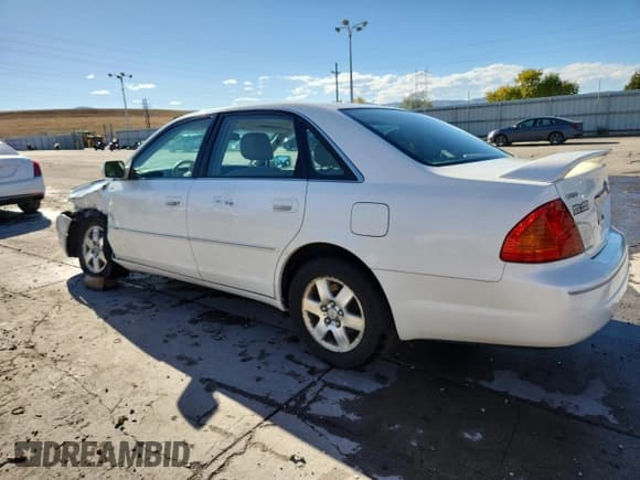 ✅ 2002 Toyota Avalon XLS • VIN: 4T1BF28B82U202696 • Лот: 84969975. Опубликован ранее на Copart с пробегом 213 367 миль. Бесплатный доступ к архиву аукционных продаж из США и подробный отчёт об истории автомобиля на DreamBid. Изображение 2.