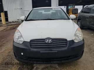 2009 Hyundai Accent Auto GLS z VIN KMHCN46C29U348942, wystawiony jako Copart lot #80129844 z przebiegiem 98 868 mil mil oraz Szkoda całkowita • Salvage title. Historia ofert i sprzedaży dostępna na DreamBid. Obrazek 5.