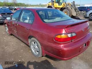 ✅ 2002 Chevrolet Malibu LS • VIN: 1G1NE52J12M577666 • Lot: 41963454. Wystawiony na IAAI z przebiegiem 195 399 mil mil. Skorzystaj z bezpłatnego archiwum sprzedaży aukcyjnych z USA i zobacz szczegółowy raport historii pojazdu na DreamBid. Zdjęcie 3.