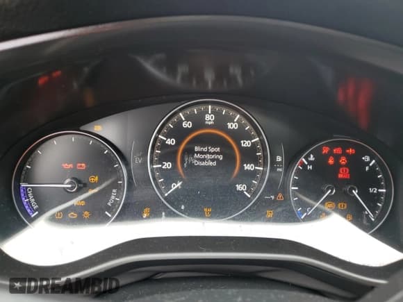 ✅ 2025 Mazda CX-50 Hybrid Premium Package • VIN: 7MMVAADWXSN105450 • Лот: 59684105. Опубликован ранее на Copart с пробегом Не указан. Бесплатный доступ к архиву аукционных продаж из США и подробный отчёт об истории автомобиля на DreamBid. Изображение 9.