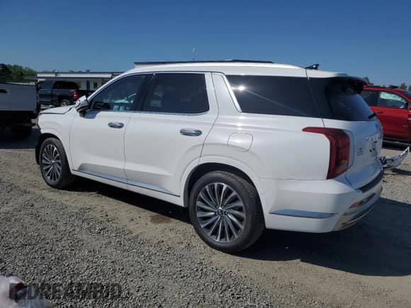 2025 Hyundai Palisade Calligraphy с VIN KM8R74GEXSU867294, выставлен на аукционе Copart как лот 52141715 с пробегом 1 297 миль миль и Списание • Salvage title. История ставок и продаж доступна на DreamBid. Изображение 2.