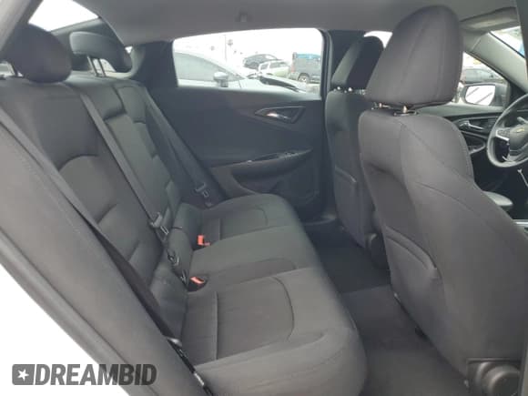 ✅ 2016 Chevrolet Malibu LS • VIN: 1G1ZB5ST2GF330583 • Лот: 60837225. Опубликован ранее на Copart с пробегом 70 610 миль. Бесплатный доступ к архиву аукционных продаж из США и подробный отчёт об истории автомобиля на DreamBid. Изображение 10.