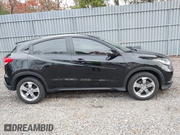 ✅ 2018 Honda HR-V LX • VIN: 3CZRU6H32JM714461 • Lot: 43663562. Listed on IAAI with 107,488 mi. Free auction sales archive from the USA and detailed vehicle history report at DreamBid. Image 13.