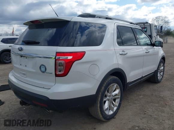 ✅ 2013 Ford Explorer XLT • VIN: 1FM5K8D87DGA79075 • Лот: 42027067. Опубликован ранее на IAAI с пробегом 152 068 миль. Бесплатный доступ к архиву аукционных продаж из США и подробный отчёт об истории автомобиля на DreamBid. Изображение 4.