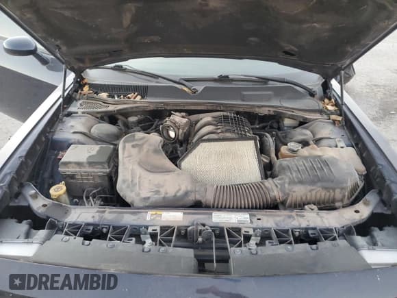 ✅ 2013 Dodge Challenger SXT • VIN: 2C3CDYAGXDH682001 • Lot: 82398344. Wystawiony na Copart z przebiegiem 145 575 mil. Bezpłatny archiwum sprzedaży aukcyjnych z USA i szczegółowy raport historii pojazdu na DreamBid. Zdjęcie 11.