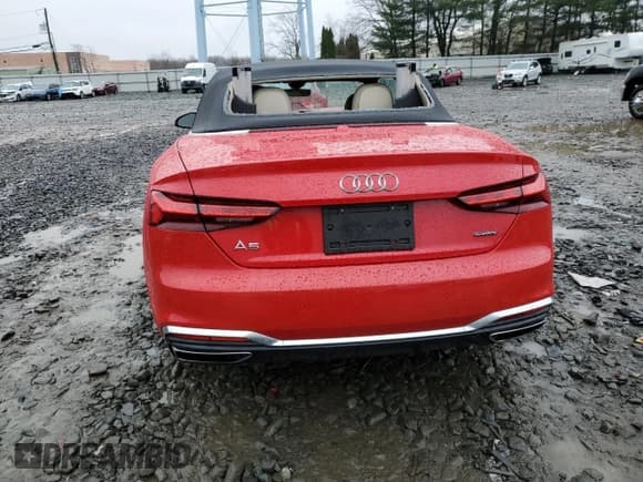 ✅ 2023 Audi A5 Cabriolet S line Prestige • VIN: WAU5AGF51PN008259 • Lot: 48722904. Wystawiony na Copart z przebiegiem Nie podano. Bezpłatny archiwum sprzedaży aukcyjnych z USA i szczegółowy raport historii pojazdu na DreamBid. Zdjęcie 6.