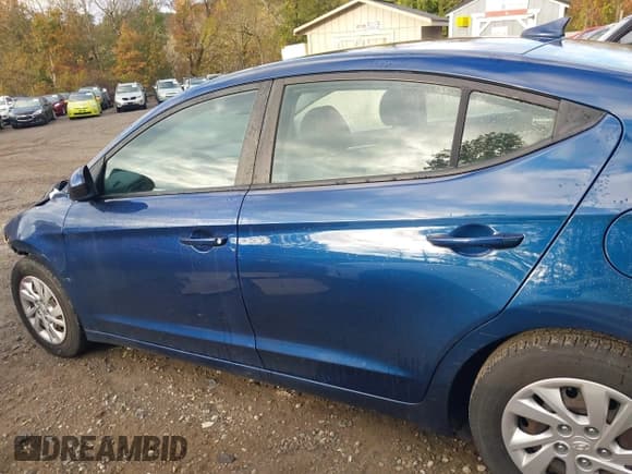 ✅ 2017 Hyundai Elantra SE • VIN: 5NPD74LF0HH103258 • Лот: 43527198. Опубликован ранее на IAAI с пробегом 89 374 миль. Бесплатный доступ к архиву аукционных продаж из США и подробный отчёт об истории автомобиля на DreamBid. Изображение 14.