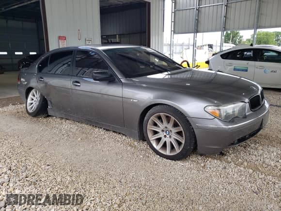 ✅ 2004 BMW 7 Series 745Li • VIN: WBAGN63584DS55758 • Lot: 58071205. Listed on Copart with 135,039 mi. Free auction sales archive from the USA and detailed vehicle history report at DreamBid. Image 4.