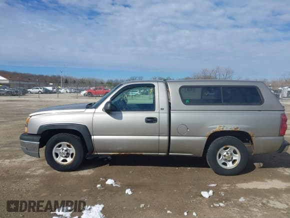 ✅ 2003 Chevrolet Silverado 1500 Work Truck • VIN: 1GCEC14X73Z171757 • Лот: 41814219. Опубликован ранее на IAAI с пробегом 123 206 миль. Бесплатный доступ к архиву аукционных продаж из США и подробный отчёт об истории автомобиля на DreamBid. Изображение 14.