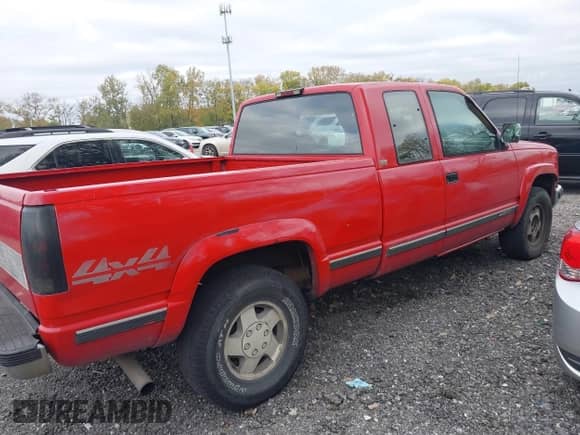 1994 Chevrolet Silverado 1500 с VIN 1GCEK19K5RE120936, выставлен на аукционе IAAI как лот 43517594 с пробегом 189 507 миль миль и . История ставок и продаж доступна на DreamBid. Изображение 4.