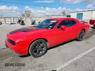 ✅ 2018 Dodge Challenger SXT • VIN: 2C3CDZAG3JH310422 • Лот: 82404135. Опубликован ранее на Copart с пробегом 84 933 миль. Бесплатный доступ к архиву аукционных продаж из США и подробный отчёт об истории автомобиля на DreamBid. Изображение 1.