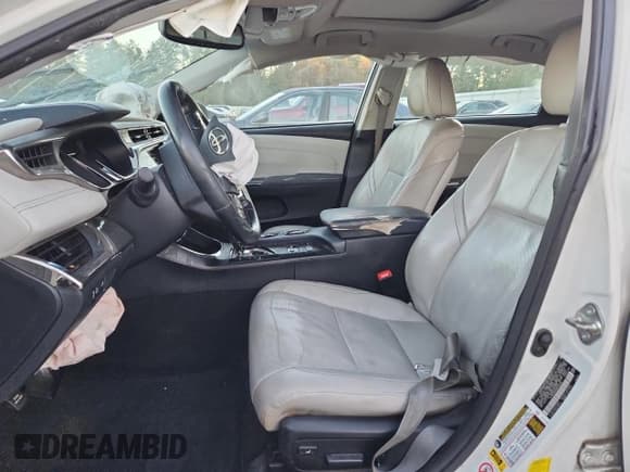 ✅ 2013 Toyota Avalon Limited • VIN: 4T1BD1EB1DU016439 • Lot: 92662695. Wystawiony na Copart z przebiegiem 240 027 mil. Bezpłatny archiwum sprzedaży aukcyjnych z USA i szczegółowy raport historii pojazdu na DreamBid. Zdjęcie 7.