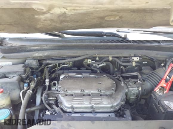 ✅ 2010 Honda Odyssey Touring • VIN: 5FNRL3H93AB069531 • Lot: 42462835. Listed on IAAI with 241,297 mi. Free auction sales archive from the USA and detailed vehicle history report at DreamBid. Image 10.