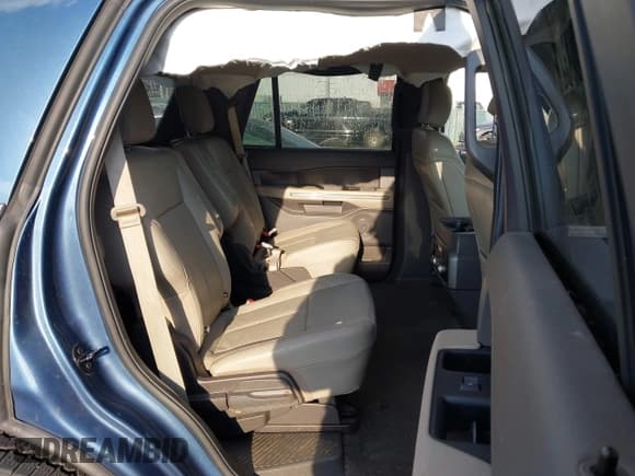 ✅ 2020 Ford Expedition XLT • VIN: 1FMJU1JT9LEA27739 • Лот: 43593413. Опубликован ранее на IAAI с пробегом 101 449 миль. Бесплатный доступ к архиву аукционных продаж из США и подробный отчёт об истории автомобиля на DreamBid. Изображение 8.