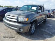 ✅ 2003 Toyota Tundra SR5 • VIN: 5TBRT34133S387074 • Lot: 43532465. Listed on IAAI with 215,079 mi. Free auction sales archive from the USA and detailed vehicle history report at DreamBid. Image 2.