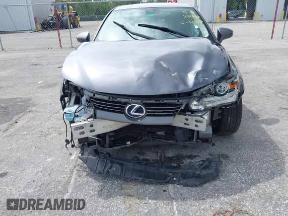 ✅ 2015 Lexus CT 200h • VIN: JTHKD5BHXF2234557 • Lot: 43286771. Wystawiony na IAAI z przebiegiem 56 730 mil. Bezpłatny archiwum sprzedaży aukcyjnych z USA i szczegółowy raport historii pojazdu na DreamBid. Zdjęcie 6.