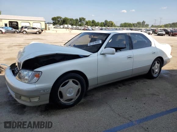 ✅ 1999 Lexus LS 400 • VIN: JT8BH28F5X0156291 • Lot: 67751635. Listed on Copart with 160,635 mi. Free auction sales archive from the USA and detailed vehicle history report at DreamBid. Image 1.