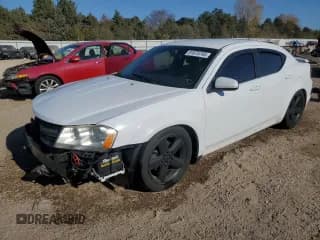 ✅ 2013 Dodge Avenger SXT • VIN: 1C3CDZCBXDN740199 • Lot: 91675745. Listed on Copart with 154,783 mi. Free auction sales archive from the USA and detailed vehicle history report at DreamBid. Image 1.