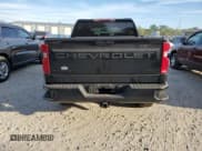 ✅ 2021 Chevrolet Silverado 1500 Custom • VIN: 1GCPYBEK6MZ202646 • Lot: 72697984. Wystawiony na Copart z przebiegiem 20 582 mil. Bezpłatny archiwum sprzedaży aukcyjnych z USA i szczegółowy raport historii pojazdu na DreamBid. Zdjęcie 6.