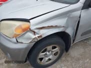 ✅ 2005 Toyota RAV4 • VIN: JTEGD20V350091620 • Лот: 43505612. Опубликован ранее на IAAI с пробегом 186 969 миль. Бесплатный доступ к архиву аукционных продаж из США и подробный отчёт об истории автомобиля на DreamBid. Изображение 6.