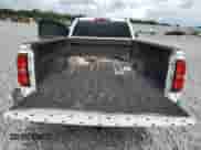 2016 Chevrolet Silverado 1500 Work Truck z VIN 1GCNKNEH9GZ332648, wystawiony jako Copart lot #68241095 z przebiegiem 185 628 mil mil oraz Szkoda całkowita • Salvage title. Historia ofert i sprzedaży dostępna na DreamBid. Obrazek 10.