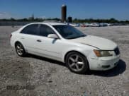 ✅ 2007 Hyundai Sonata SE • VIN: 5NPEU46F17H288122 • Лот: 70350675. Опубликован ранее на Copart с пробегом 180 554 миль. Бесплатный доступ к архиву аукционных продаж из США и подробный отчёт об истории автомобиля на DreamBid. Изображение 4.