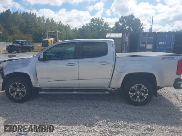 ✅ 2019 Chevrolet Colorado 4WD Z71 • VIN: 1GCGTDEN9K1127490 • Лот: 43338644. Опубликован ранее на IAAI с пробегом 85 920 миль. Бесплатный доступ к архиву аукционных продаж из США и подробный отчёт об истории автомобиля на DreamBid. Изображение 14.