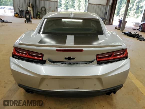 ✅ 2017 Chevrolet Camaro 2LT • VIN: 1G1FD1RX0H0115481 • Lot: 80852635. Listed on Copart with Not provided. Free auction sales archive from the USA and detailed vehicle history report at DreamBid. Image 6.
