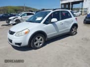 ✅ 2012 Suzuki SX4 Crossover • VIN: JS2YB5A35C6308615 • Lot: 42090449. Listed on IAAI with 173,000 mi. Free auction sales archive from the USA and detailed vehicle history report at DreamBid. Image 2.
