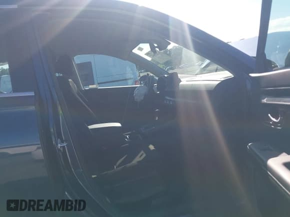 ✅ 2024 Honda CR-V LX • VIN: 2HKRS4H21RH423264 • Lot: 43174412. Wystawiony na IAAI z przebiegiem 23 886 mil. Bezpłatny archiwum sprzedaży aukcyjnych z USA i szczegółowy raport historii pojazdu na DreamBid. Zdjęcie 5.