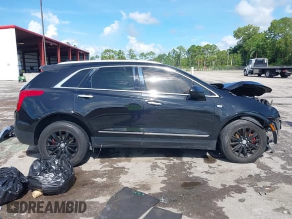 ✅ 2018 Cadillac XT5 FWD • VIN: 1GYKNARS2JZ160862 • Лот: 42584234. Опубликован ранее на IAAI с пробегом 152 785 миль. Бесплатный доступ к архиву аукционных продаж из США и подробный отчёт об истории автомобиля на DreamBid. Изображение 14.