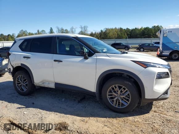 ✅ 2023 Nissan Rogue S • VIN: 5N1BT3AA7PC810979 • Lot: 86523465. Listed on Copart with 48,199 mi. Free auction sales archive from the USA and detailed vehicle history report at DreamBid. Image 4.