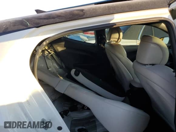 2019 Hyundai Veloster Turbo R-Spec с VIN KMHTH6ABXKU013452, выставлен на аукционе Copart как лот 73229434 с пробегом 80 274 миль миль и Списание • Salvage title. История ставок и продаж доступна на DreamBid. Изображение 10.