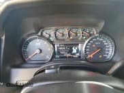 ✅ 2018 Chevrolet Suburban LT • VIN: 1GNSKHKCXJR369817 • Lot: 68497994. Wystawiony na Copart z przebiegiem 271 509 mil. Bezpłatny archiwum sprzedaży aukcyjnych z USA i szczegółowy raport historii pojazdu na DreamBid. Zdjęcie 9.