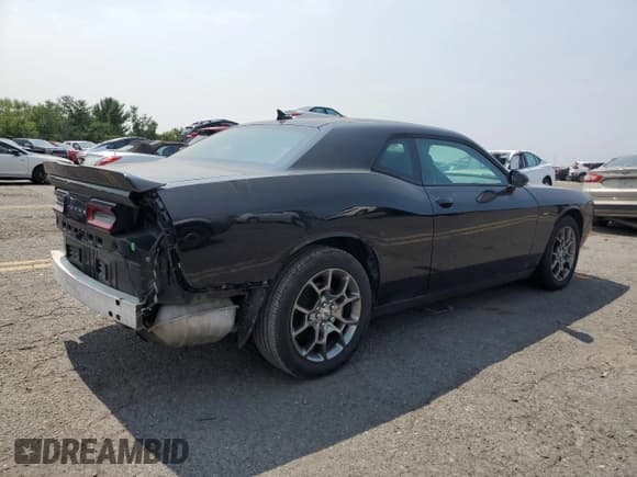 ✅ 2017 Dodge Challenger GT • VIN: 2C3CDZGGXHH551119 • Lot: 67288514. Wystawiony na Copart z przebiegiem 65 253 mil. Bezpłatny archiwum sprzedaży aukcyjnych z USA i szczegółowy raport historii pojazdu na DreamBid. Zdjęcie 3.