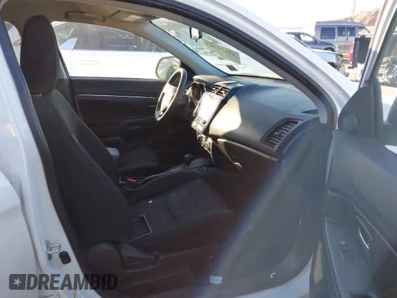 2020 Mitsubishi Outlander ES с VIN JA4AR3AU3LU013720, выставлен на аукционе IAAI как лот 41571302 с пробегом 68 258 миль миль и . История ставок и продаж доступна на DreamBid. Изображение 5.